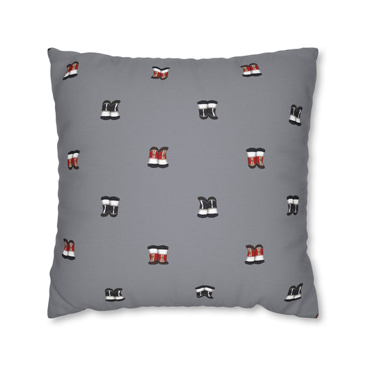 Kameeqqat Throw Pillow Case
